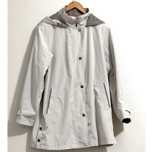 LIZ CLAIBORNE-Tan Coat - L